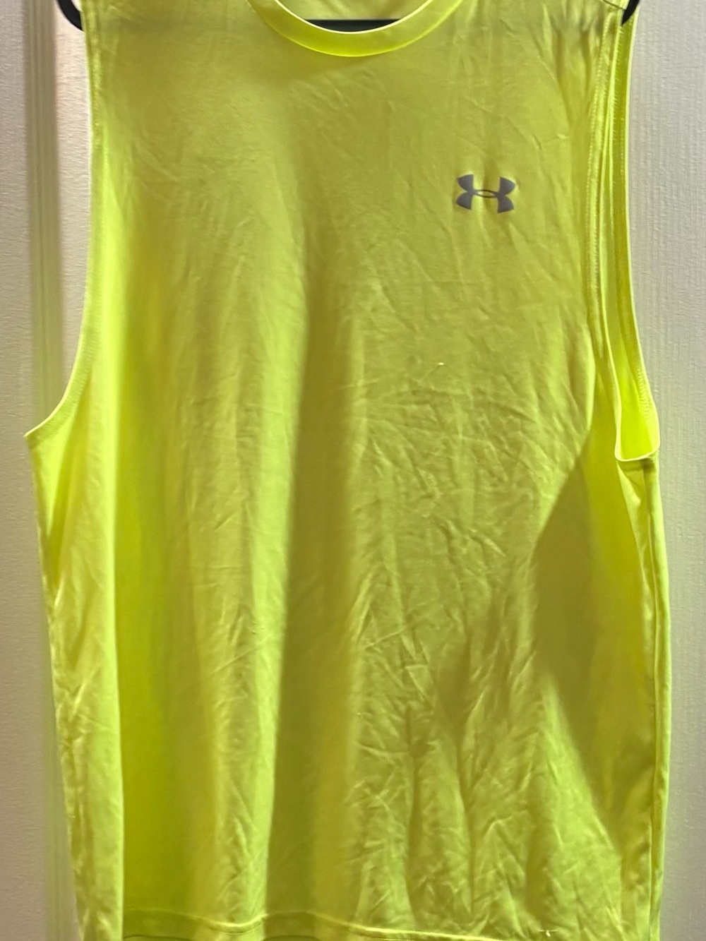 Under Armour Men’s High-Visibility Yellow Sleeveless Workout Tank